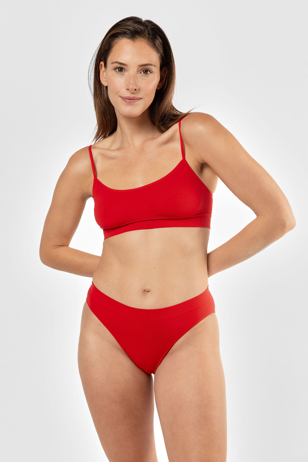 Essentials Scoop bralette Red