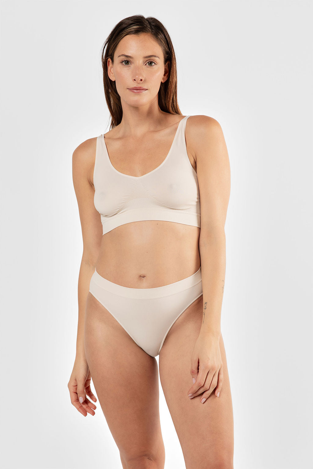 Essentials tank bra Beige