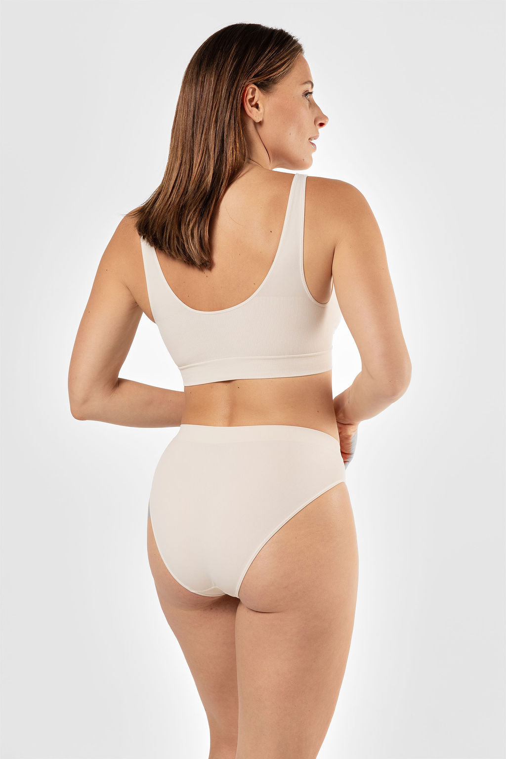 Essentials brief Beige